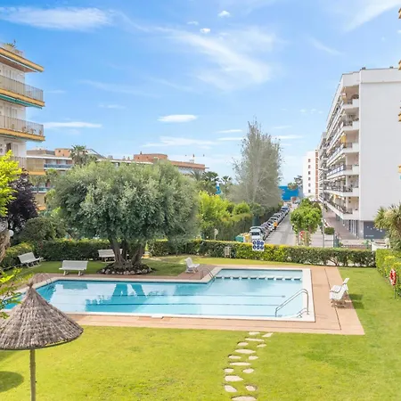 Familiar Con Piscina Junto A La Playa يوريت دي مار