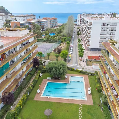 Familiar Con Piscina Junto A La Playa شقة *
