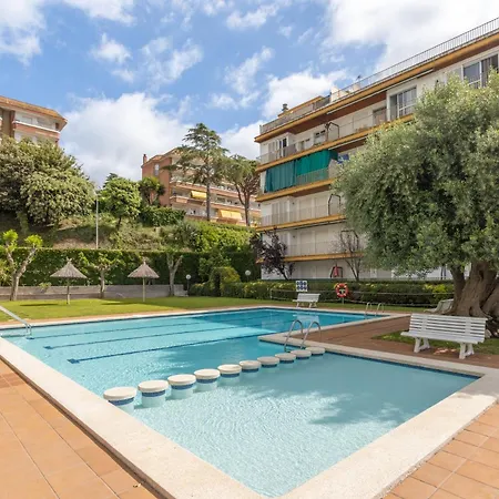 Familiar Con Piscina Junto A La Playa يوريت دي مار